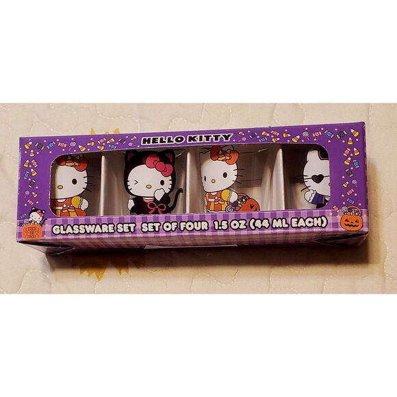 NIP SANRIO COLLECTIBLE HELLO KITTY HALLOWEEN GLASSWARE SET - Picture 1 of 6